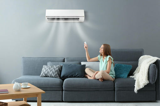 air conditioner in livingroom